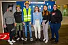 MOT-coach Eirin Kristiansen Ramstad sammen med tiendeklassingene Magnus Haugerøy, Nikolai Skeie, Mina Kornelia Arnøy, Vendelin Laugen Kjihl og MOT-coach Stine Barstad Holm.