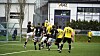 Her header Emil Wennevik (nr.15) inn 2-1 til Kolvereid.
