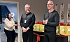 Endelig kunne Svein Morten Aune og ektemannen Frode Molund Haugen klippe snora til klinikken i Rørvik.