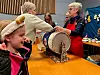 Ihne Alise Hanssen-Lilleeng på åtte år - var en av de heldige vinnerne på tombolaen, og ble den heldige vinner av hele sju premier.