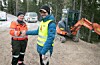 Pedagogisk leder Truls Isaksen i Kolvereid barnehagen takket Olav Paulsen og de andre arbeiderne som ordnet med snarveien.