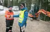 Pedagogisk leder Truls Isaksen i Kolvereid barnehagen takket Olav Paulsen og de andre arbeiderne som ordnet med snarveien.
