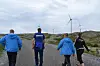 Turen opp på Dalefjellet kan de aller fleste komme seg opp. Det er vei helt til toppen og det tar ca. 20 til 30 minutter å gå.