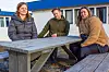 Iren Johansen, Paul Magne Engesvik og Marianne Ulsund fikk ildsjelprisen for sitt arbeid med Yttertoppan.