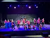 Konserten startet med et noe utradisjonelt nummer, hvis man forventet korpsmusikk - stomp.